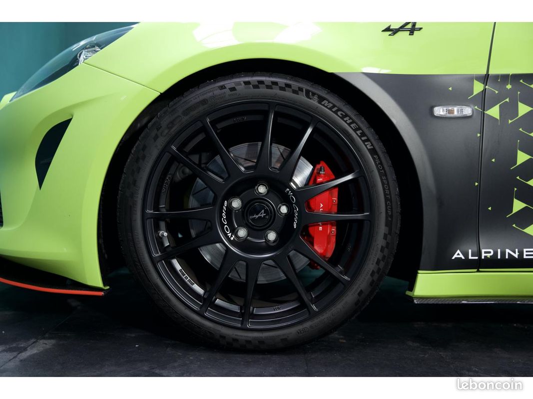 Alpine a110 r 1.8 300cv - jantes carbone - akrapovic - freins ap racing (image 24)