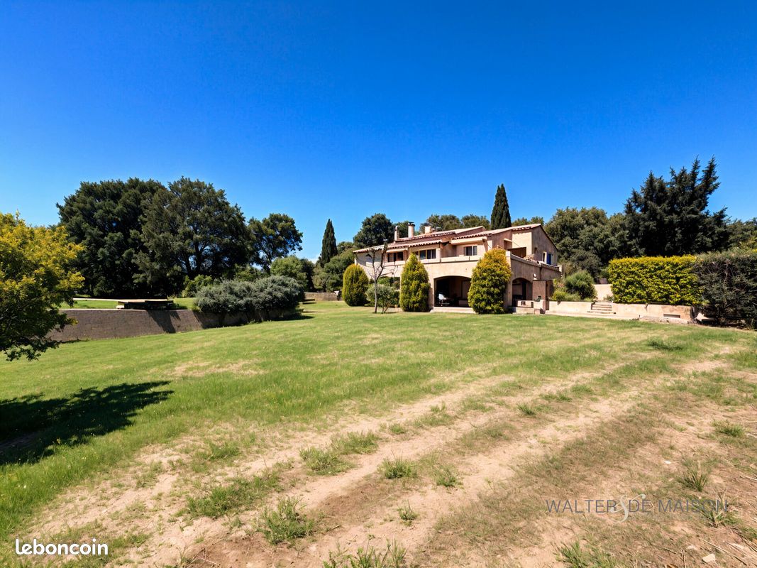 Maison 6 pièces 300 m² · à Hyères · 300 m² · 1 445 000 €