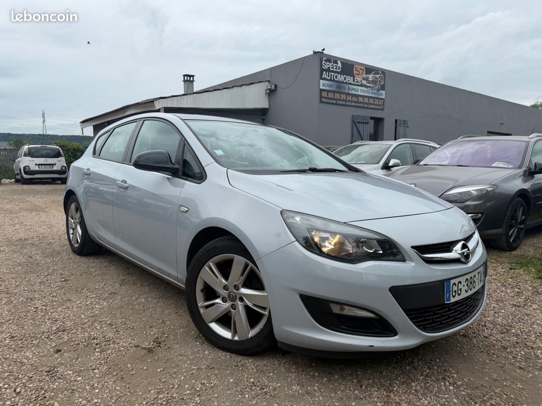Opel Astra 1.7 CDTI 110 Cosmo (image 1)
