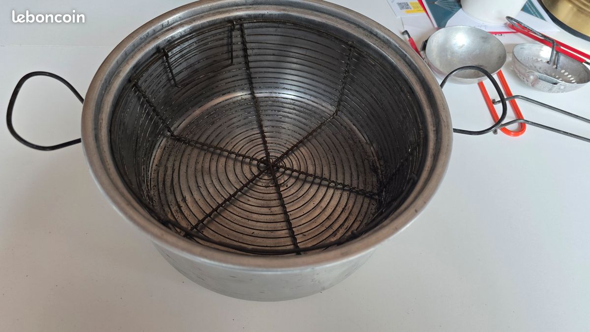 Popotte/gamelles de camping vintage années 50 alu