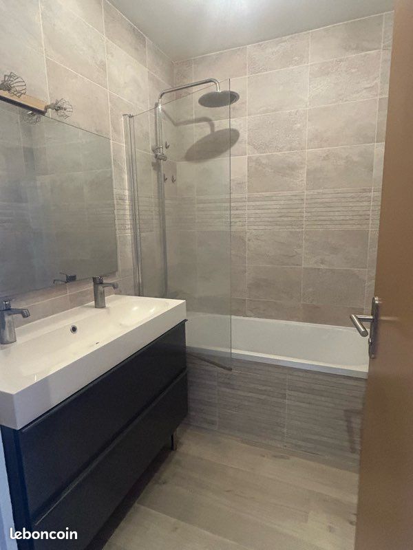 Appartement 4 pièces 70 m² · à Fougères · 70 m² · 710 €/mois