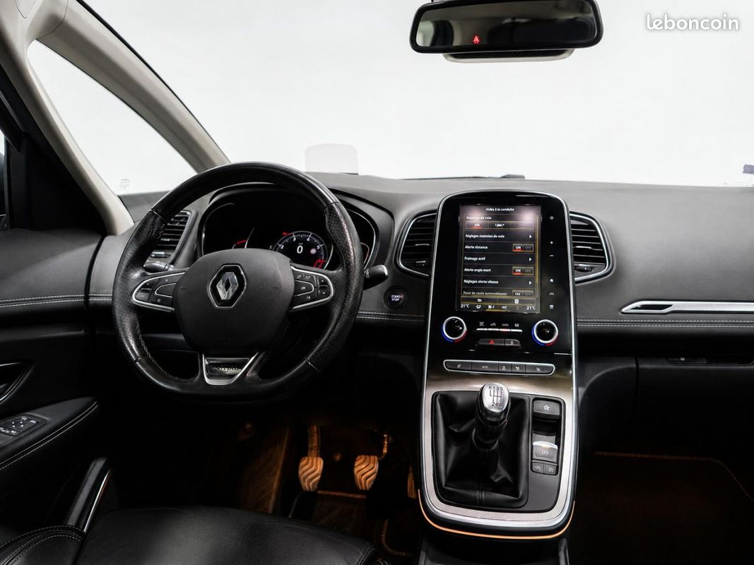 RENAULT SCENIC 1.2 Energy TCe 130 IV MONOSPACE Intens PHASE 1 (image 15)