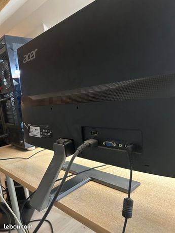 Le moniteur de jeu Acer Nitro ED270U S3 27 pouces 2.5K incurvé est
