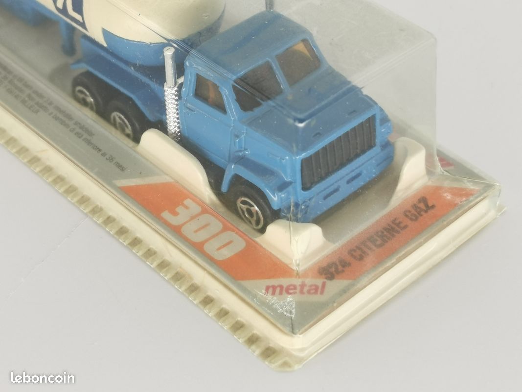 Camion Citerne Majorette White Petrol Company – 1/60, 1990s, France
