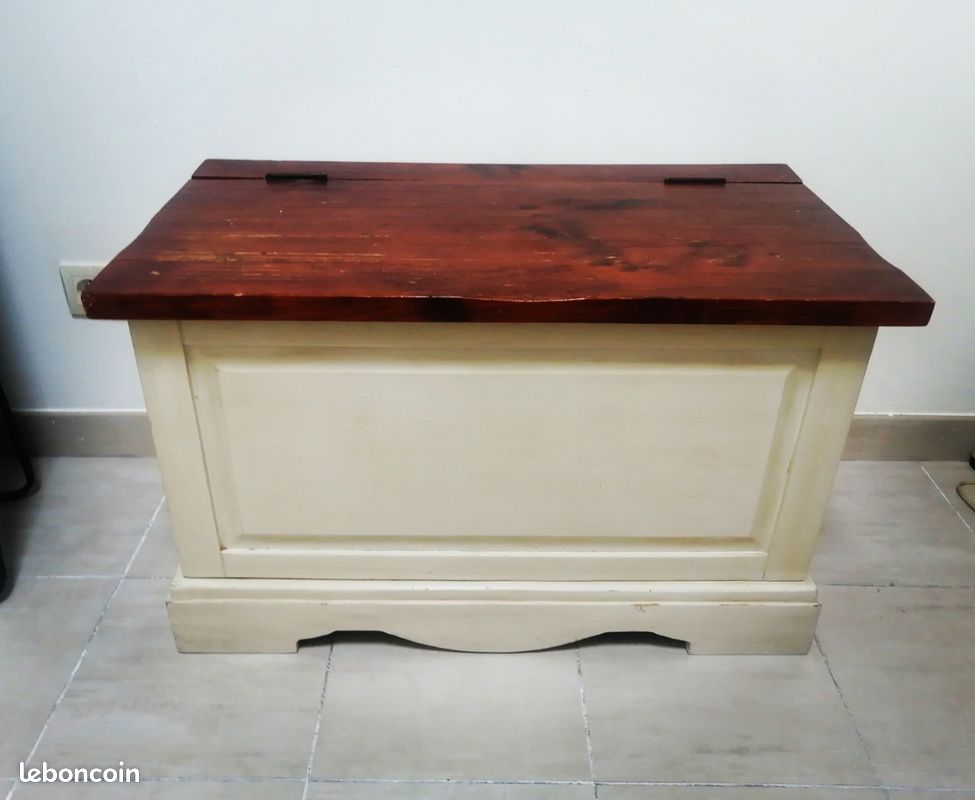 Coffre de rangement en bois, plateau chêne massif 80x44 cm (image 1)