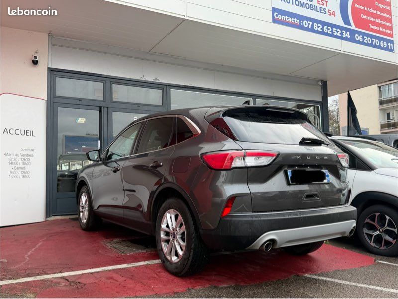 FORD Kuga 1.5 EcoBlue 120 BVM6 Titanium (image 4)