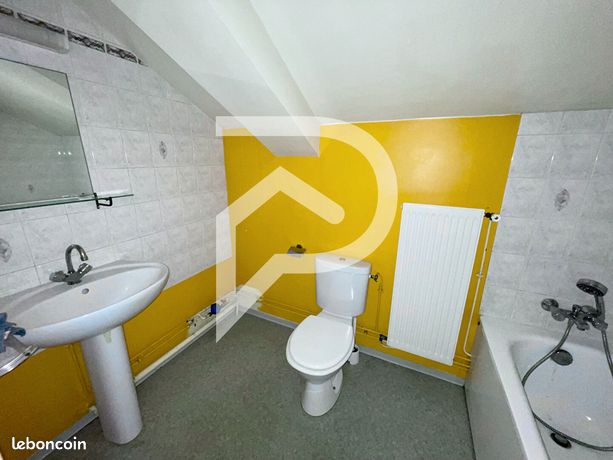 https://img.leboncoin.fr/api/v1/lbcpb1/images/08/41/37/0841375ce0aa64014277642cd8dfaafb19f3676b.jpg?rule=ad-image
