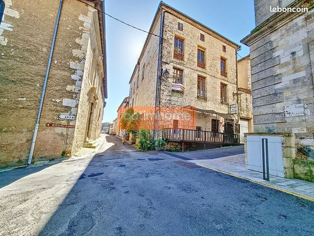 Maison 14 pièces 330 m²