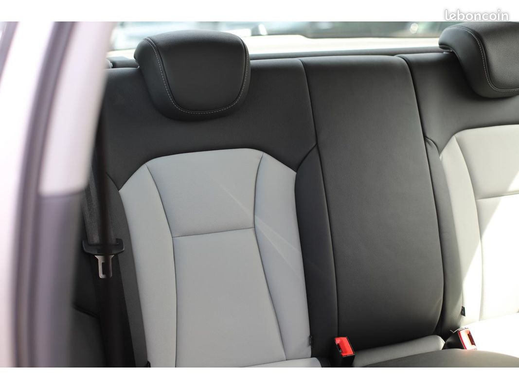 AUDI A1 1.4 TFSI - 122 - BV S-tronic - Start/Stop BERLINE Attraction PHASE 1 (image 20)