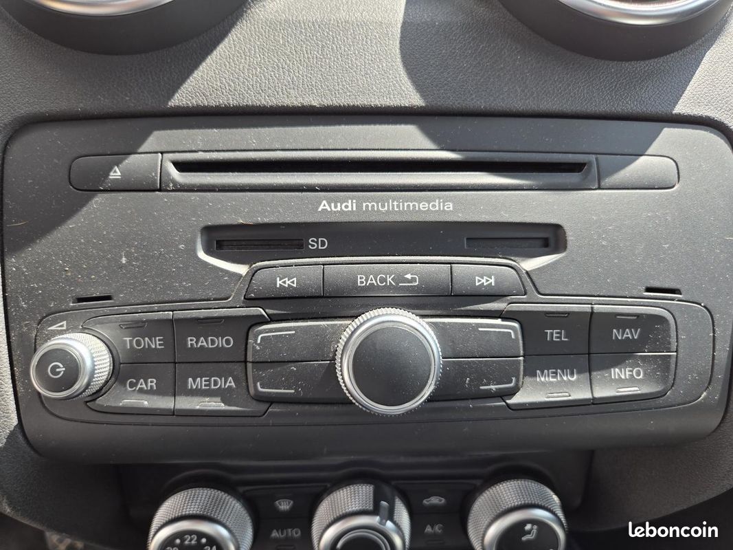AUDI A1 Sportback 1.6 TDi DPF - 90 - Start/Stop SPORTBACK Ambiente PHASE 1 (image 21)