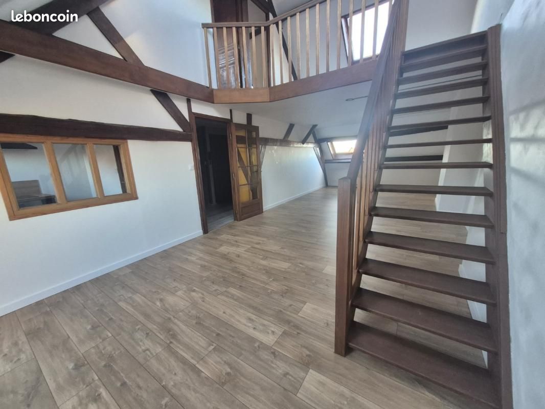 Appartement 4 pièces 82 m² · à Saint-Omer · 82 m² · 699 €/mois