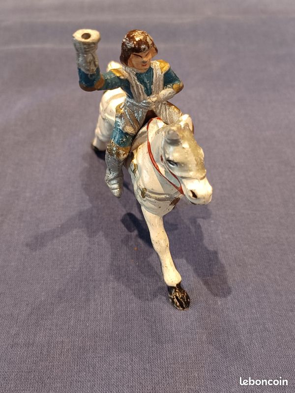 Figurine Chealier Medieval en Etain | Sculpture Etain Chevalier