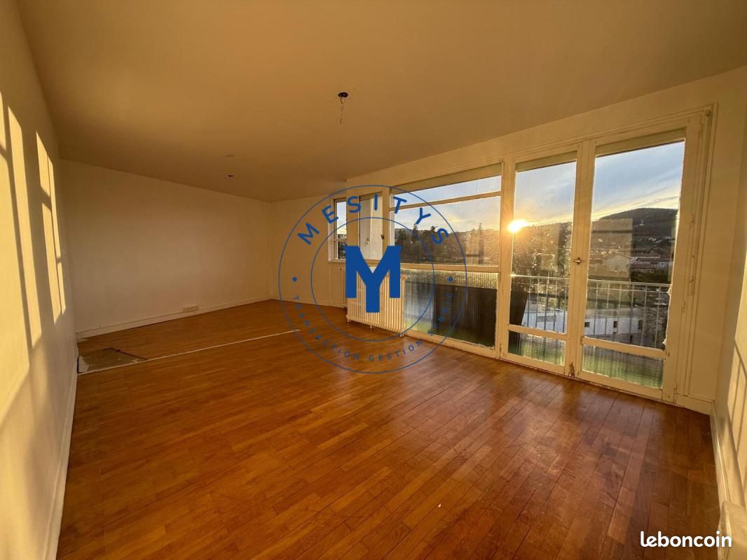 Appartement 3 pièces 65 m² · à Firminy · 65 m² · 69 900 €