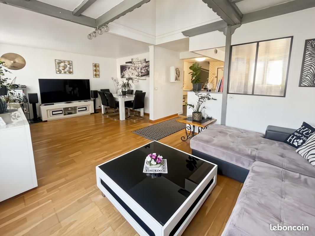 Appartement 4 pièces 98 m² · à Cergy · 98 m² · 255 000 €
