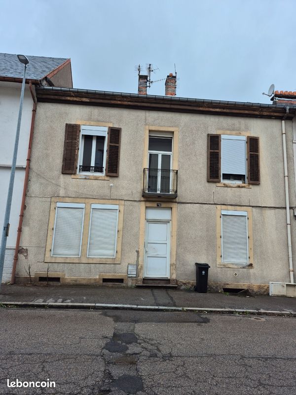 Immeuble 9 pièces 192 m² · à Saint-Dié-des-Vosges · 192 m² · 145 000 €