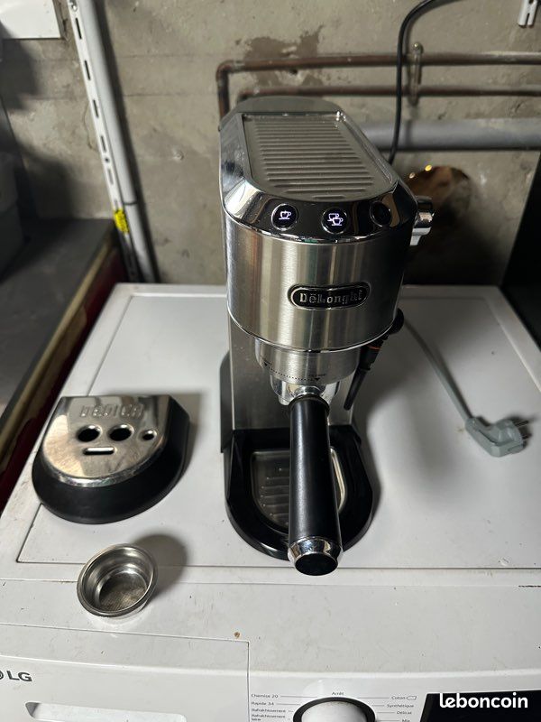 Delonghi dedica cafetière percolation (image 2)
