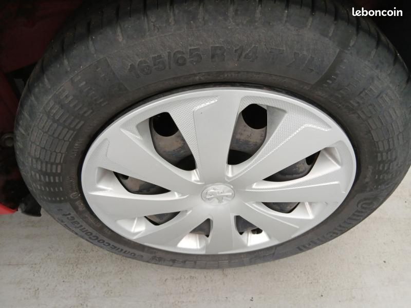Peugeot 108 VTi 72 Like S&S 4cv 5p (image 17)