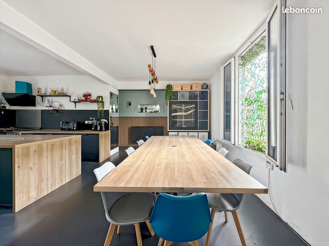 Maison 8 pièces 188 m² · à Mantes-la-Ville · 188 m² · 370 000 €
