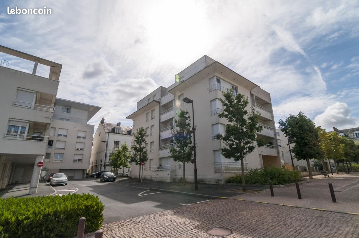 Appartement 4 pièces 94 m² · à Châteauroux · 94 m² · 610 €/mois