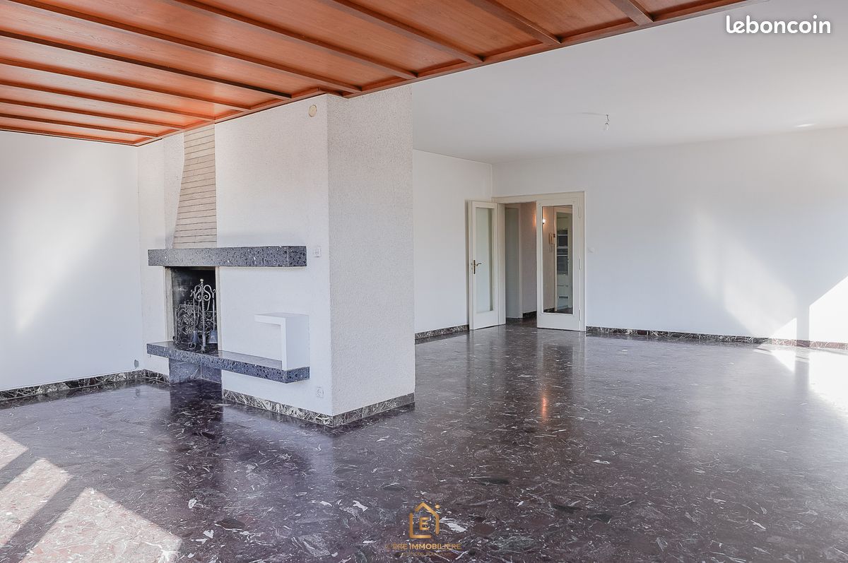 Appartement 6 pièces 216 m² · à Strasbourg · 216 m² · 1 820 €/mois