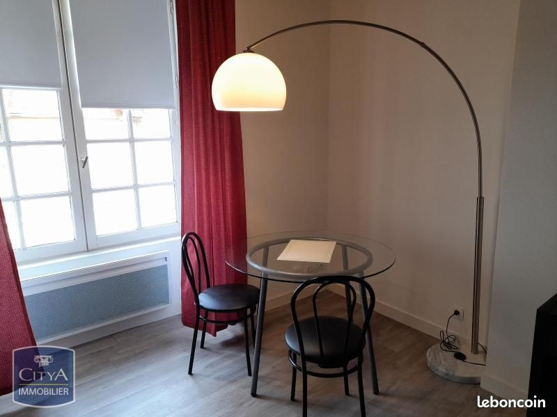 Appartement 1 pièce 22 m² · à Chinon · 22 m² · 430 €