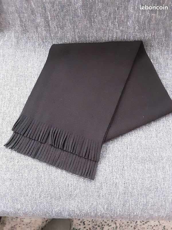Écharpe Noir - Neuf (image 4)