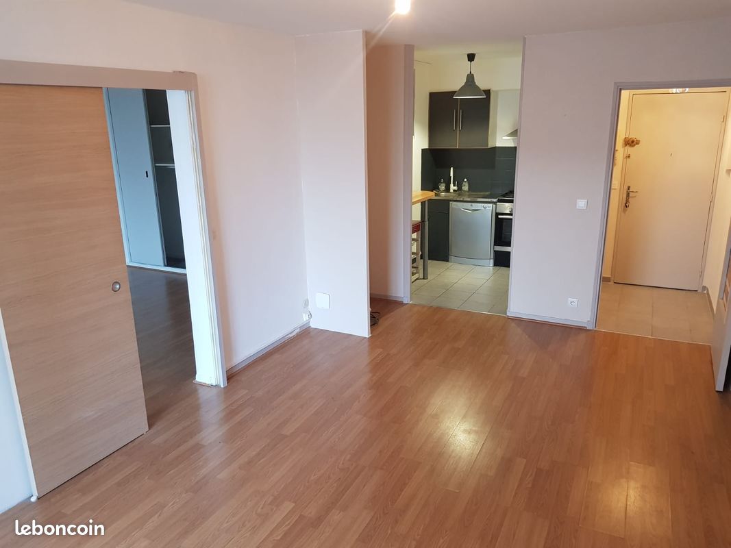Appartement 2 pièces 50 m² · à Toulon · 50 m² · 640 €/mois