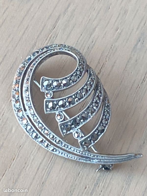 Broche Ancienne Argent Massif Et Marcassite – Style Art Déco