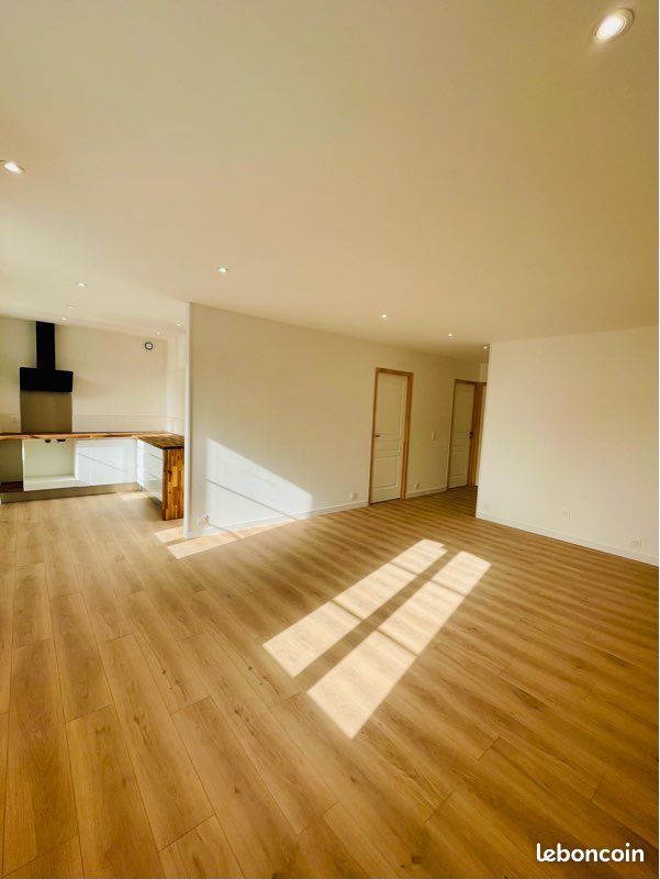 Appartement 3 pièces 57 m² · à Augé · 57 m² · 625 €