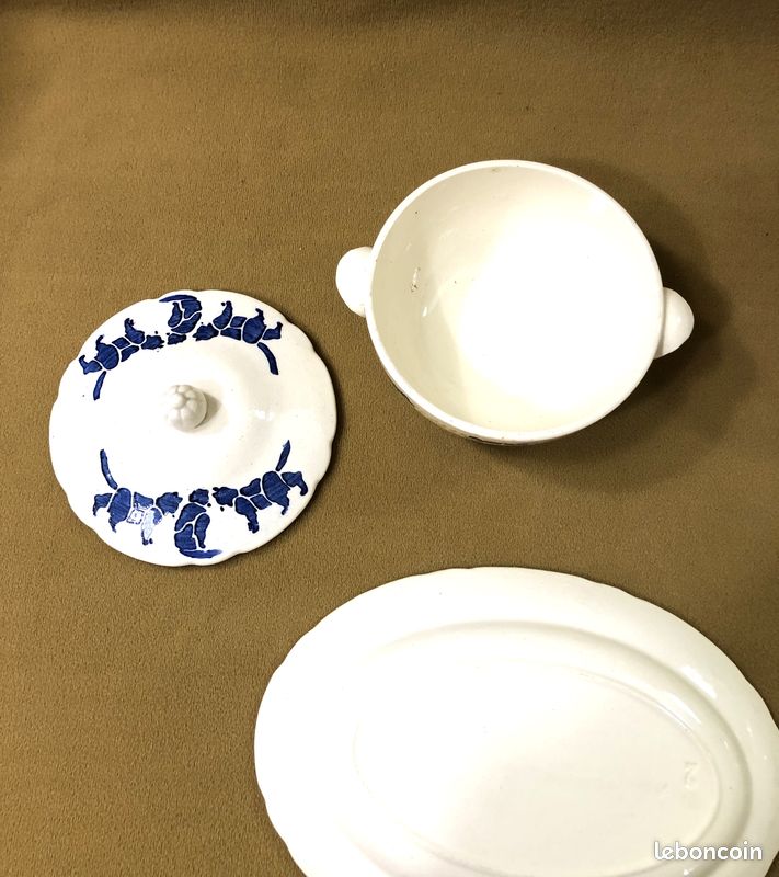Dînette Ancienne HBCM Faïence Fine - 35 Pièces - Décor Au Pochoir - Années 1930