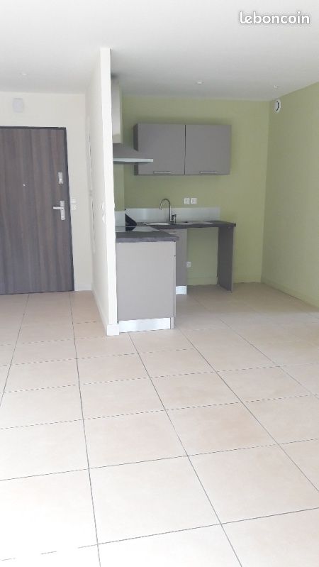Appartement 3 pièces 49 m² · à Cogolin · 49 m² · 836 €/mois