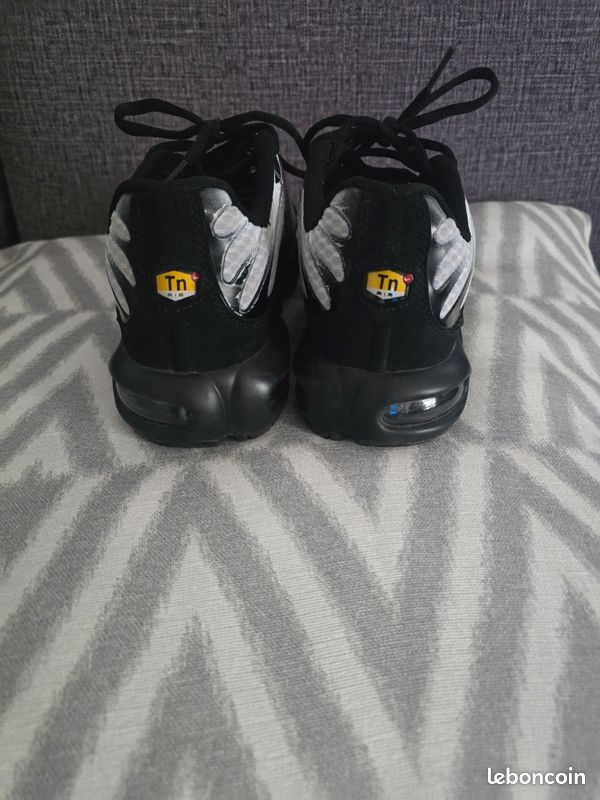Basket Nike TN pointure 40 TBE (image 2)