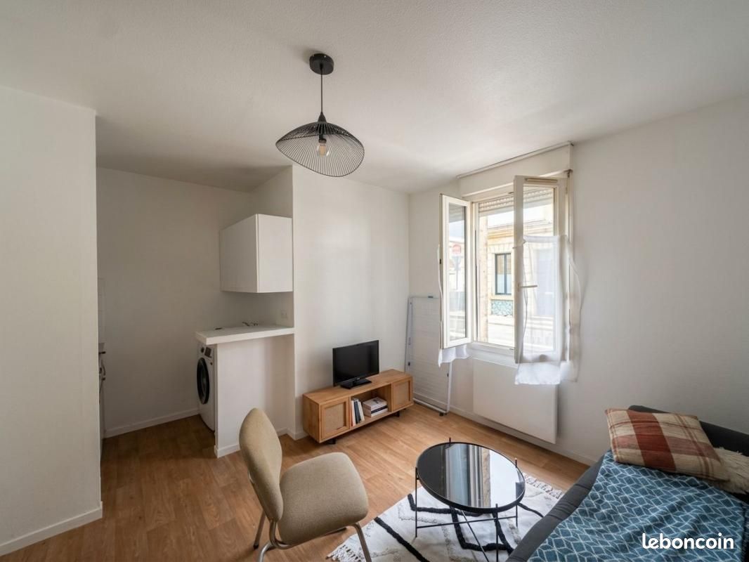 Appartement 2 pièces 32 m² · à Bordeaux · 32 m² · 587 €/mois
