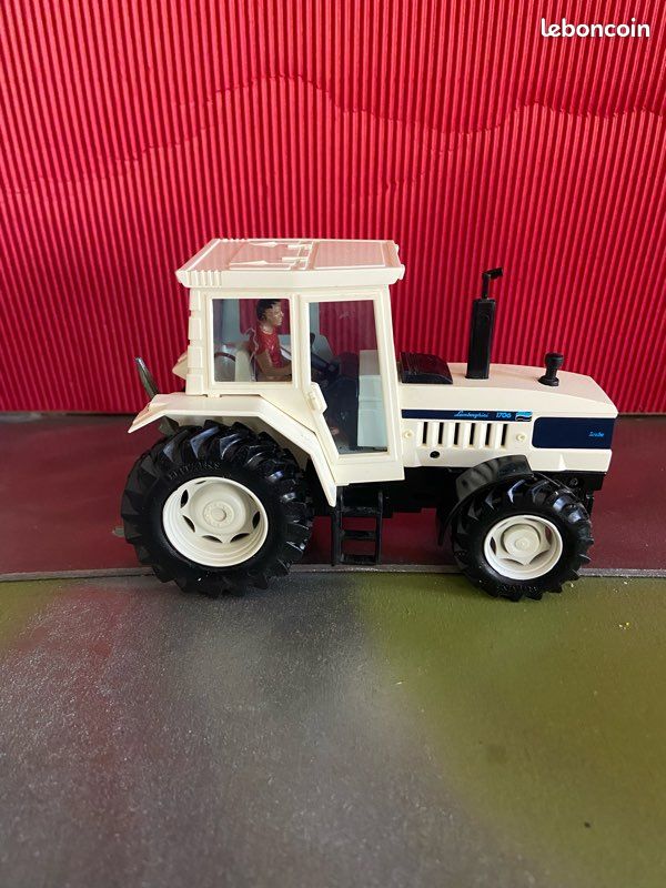 Lamborghini 1706 blanc Britains (image 4)
