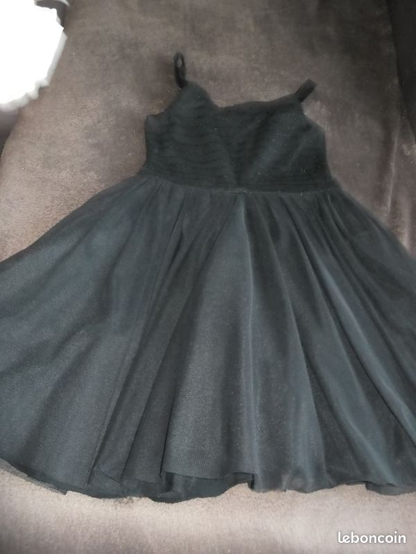 Belle robe PETIT BATEAU bas tulle LD78 (image 1)