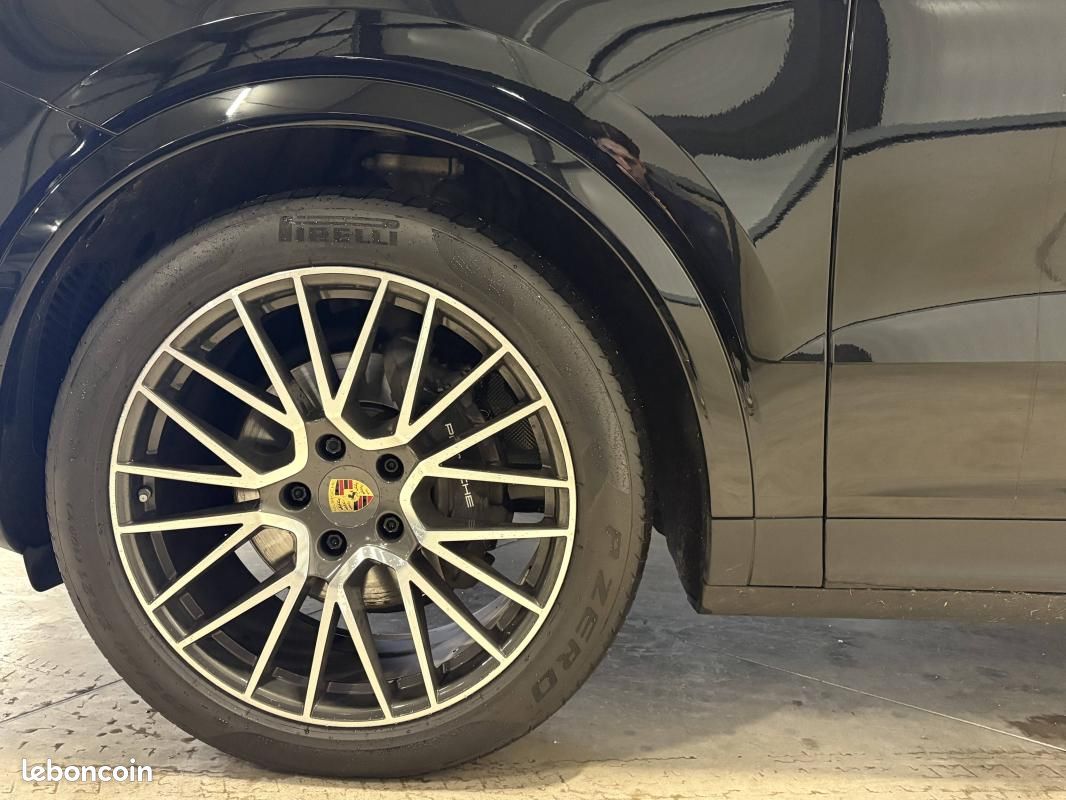 Porsche Cayenne Coupé Base V6 340cv / Pack Chrono Caméra 360 Sièges chauffants (image 10)