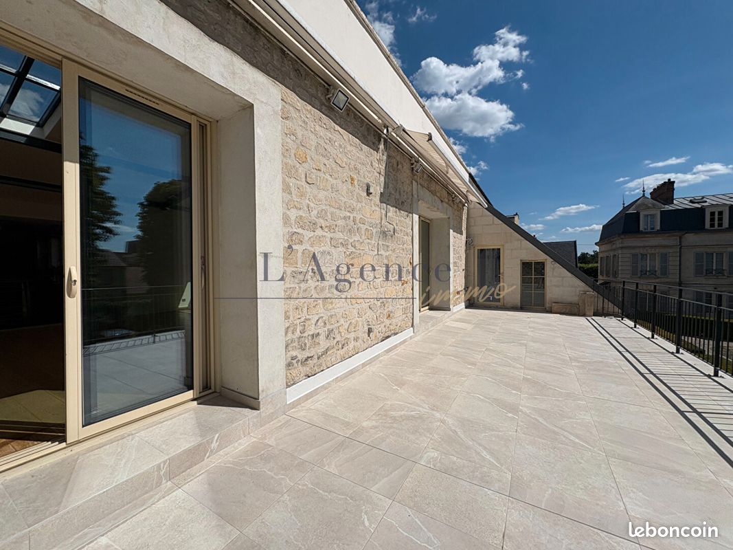 Appartement 5 pièces 237 m² · à Chantilly · 237 m² · 1 290 000 €