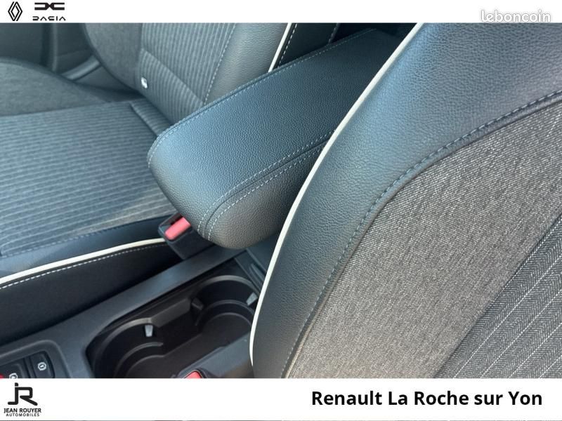 Renault Clio 1.0 TCe 90ch Techno (image 18)