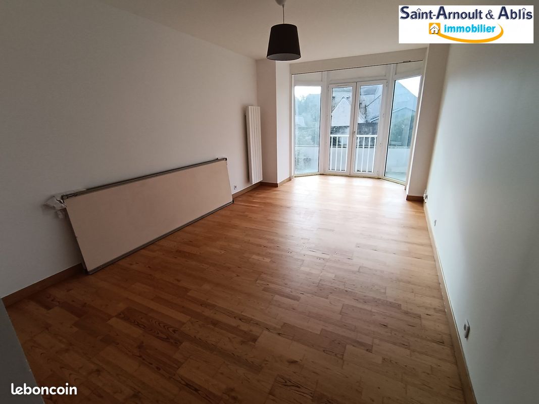 Appartement 3 pièces 66 m² · à Saint-Arnoult-en-Yvelines · 66 m² · 950 €