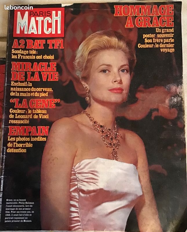 Paris Match numéro 1753 31 Décembre 1982 Grace Kelly (image 1)