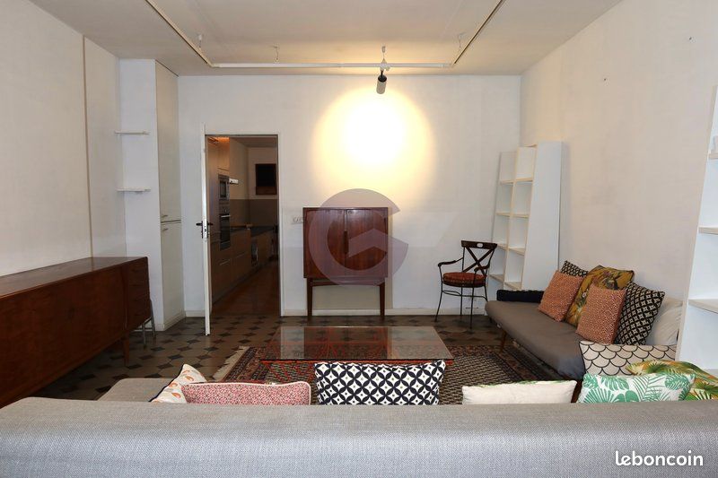 Appartement 3 pièces 96 m² · à Marseille · 96 m² · 1 450 €
