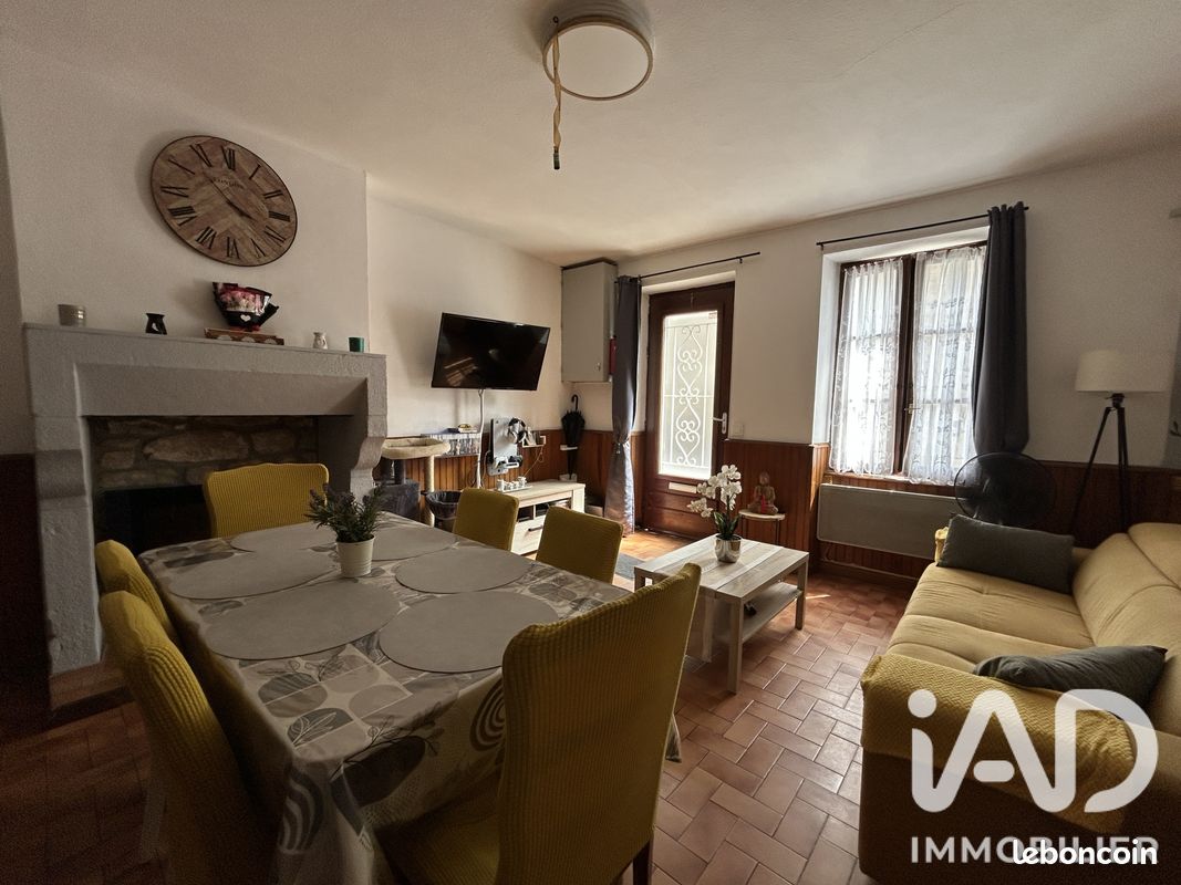 Maison 4 pièces 65 m² · à Bugeat · 65 m² · 80 000 €