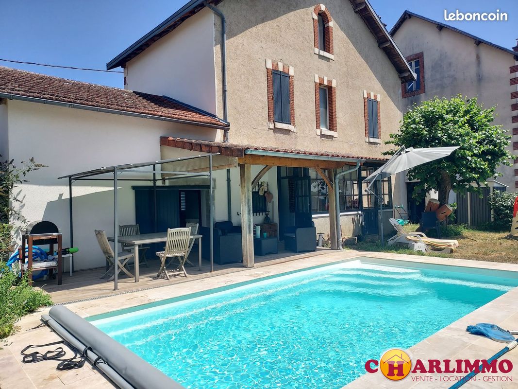 Maison 6 pièces 130 m² · à Saint-Junien · 130 m² · 291 200 €
