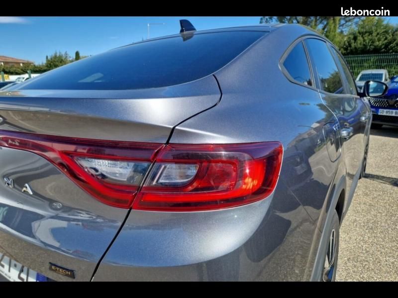 Renault Arkana 1.6 E-Tech hybride 145ch Evolution -22 (image 14)