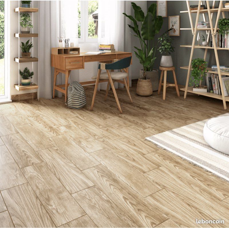 Carrelage effet bois 2m2 (image 1)