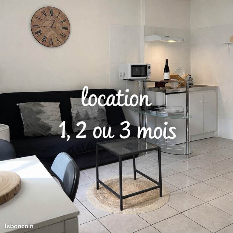 Appartement 1 pièce 18 m² · à Carpentras · 18 m² · 420 €/mois