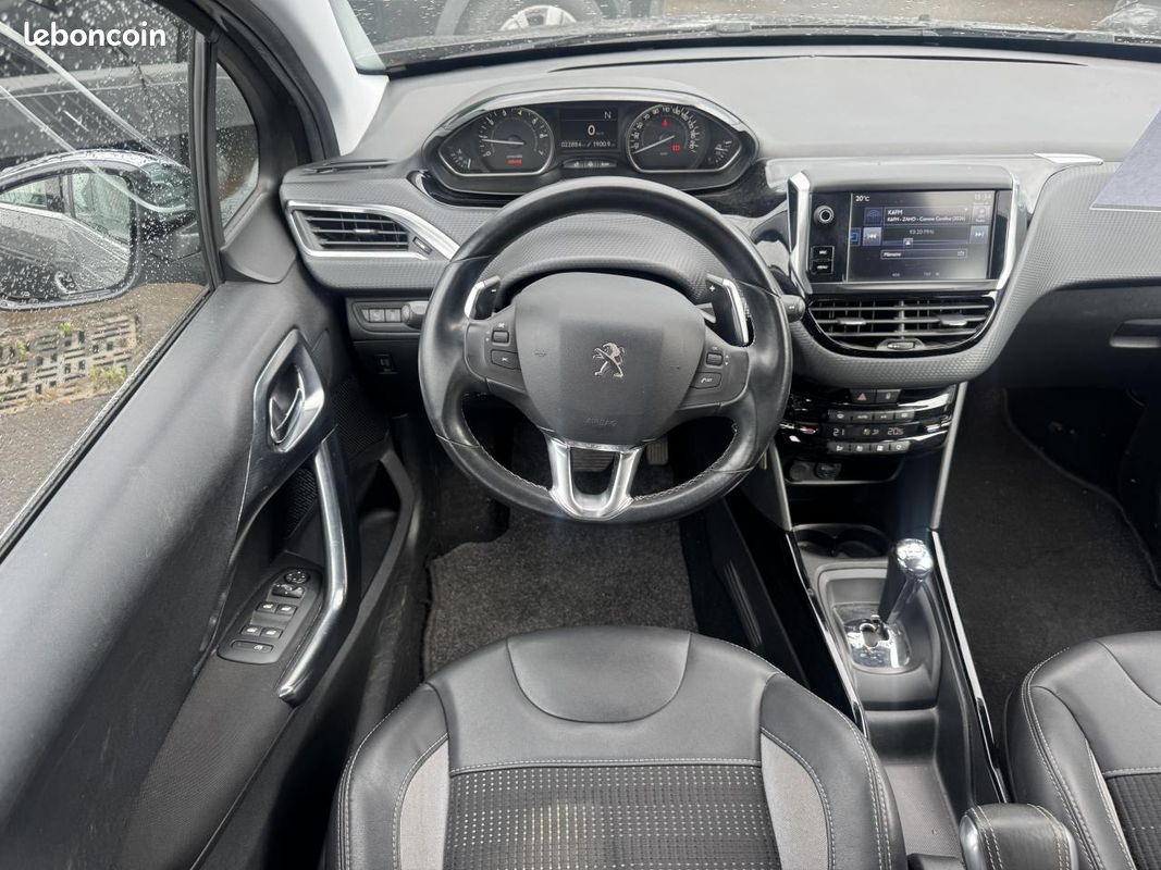 PEUGEOT 2008 1.2i PureTech 12V S&S - 82 - BV ETG5 Allure PHASE 1 (image 8)