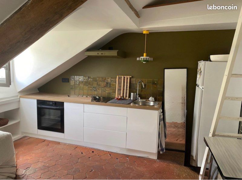 Appartement 2 pièces 17 m² · à Paris · 17 m² · 1 107 €