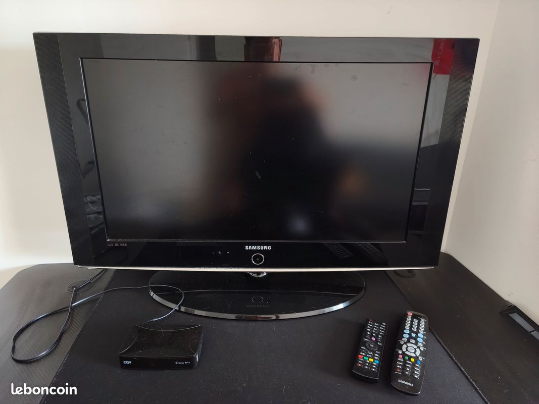 TV Samsung avec décodeur (image 1)