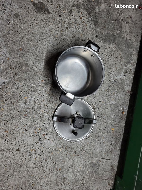 Cocotte minute SEB 26×26 cm (image 4)